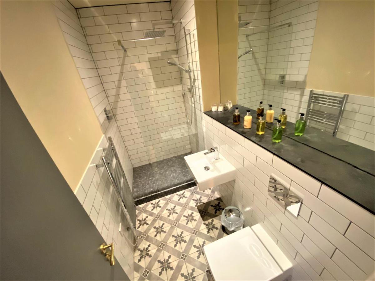 The Scott At Claremont Serviced Apartments Leeds  Exterior photo